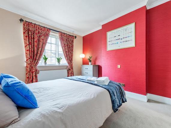 The Mayfair Large Snug Лондон Екстер'єр фото